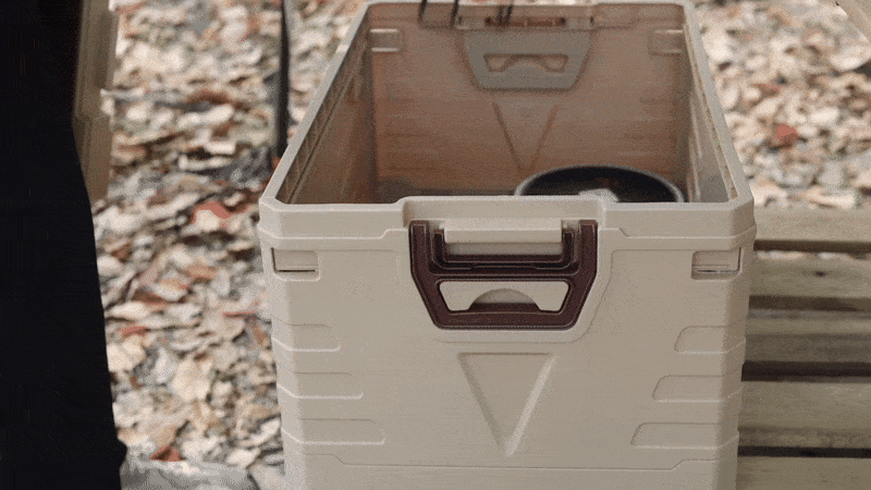 Folding SpaceMax Storage Box with Tabletop